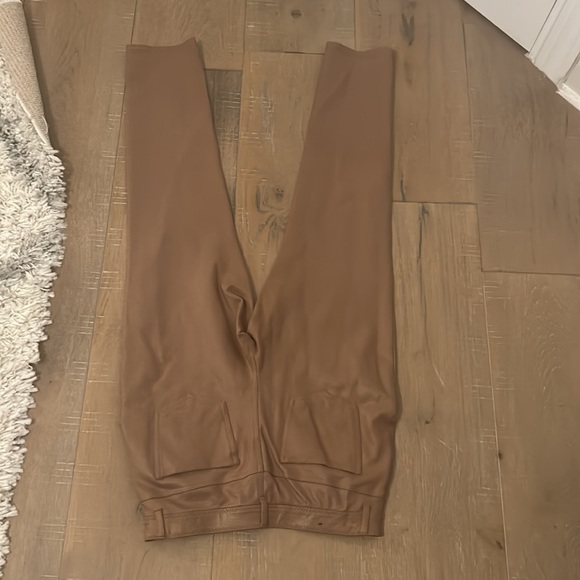 Chicos So Slimming Pants Brown - Picture 2 of 2